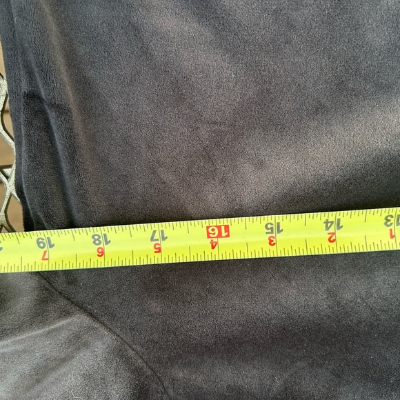 Lands End Velour Hooded Pull Over Warm Top - Picture 11 of 12